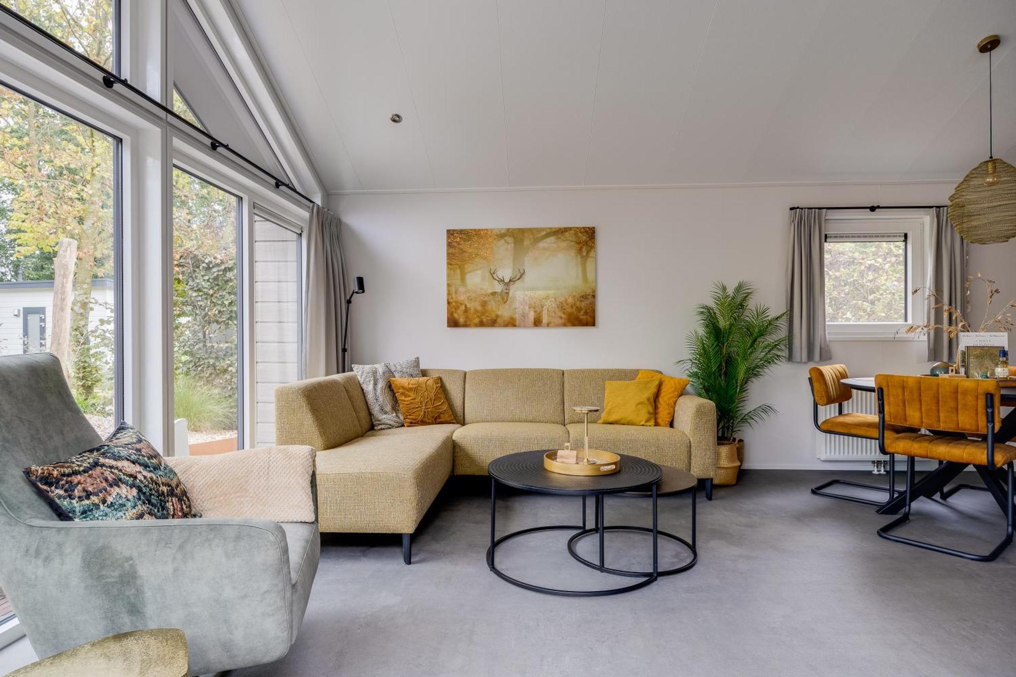 Modern Ingericht Chalet Op Groen Park Op De Veluwe Epe Eksteriør billede